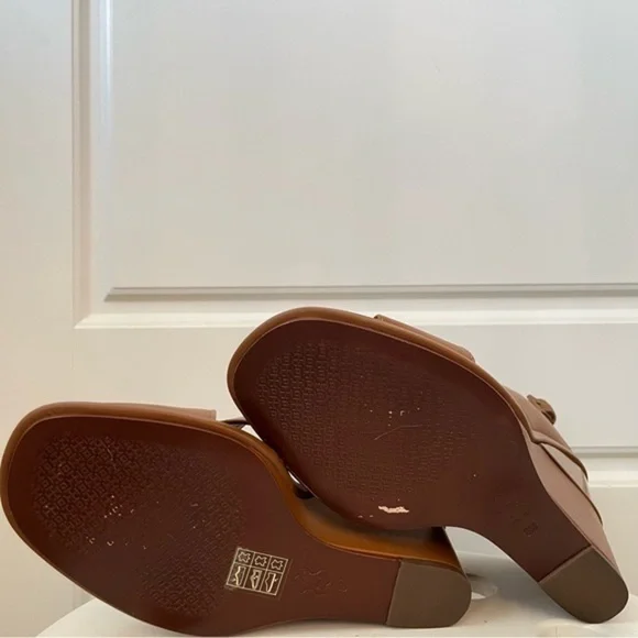 tory Burch Royal Gabrielle Crisscross Leather Sandals - Picture 7 of 8